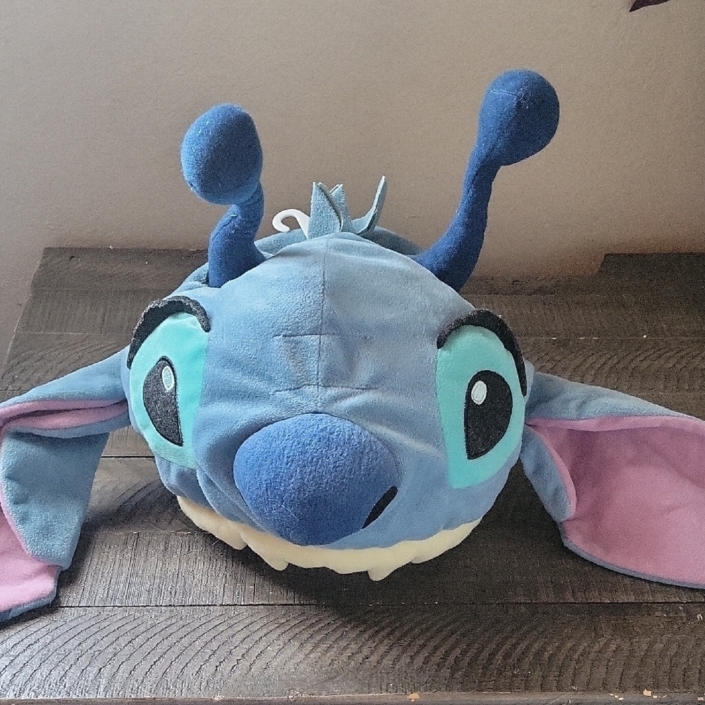 Stich Head Blue and Pink Alien Antena used good Conditiener